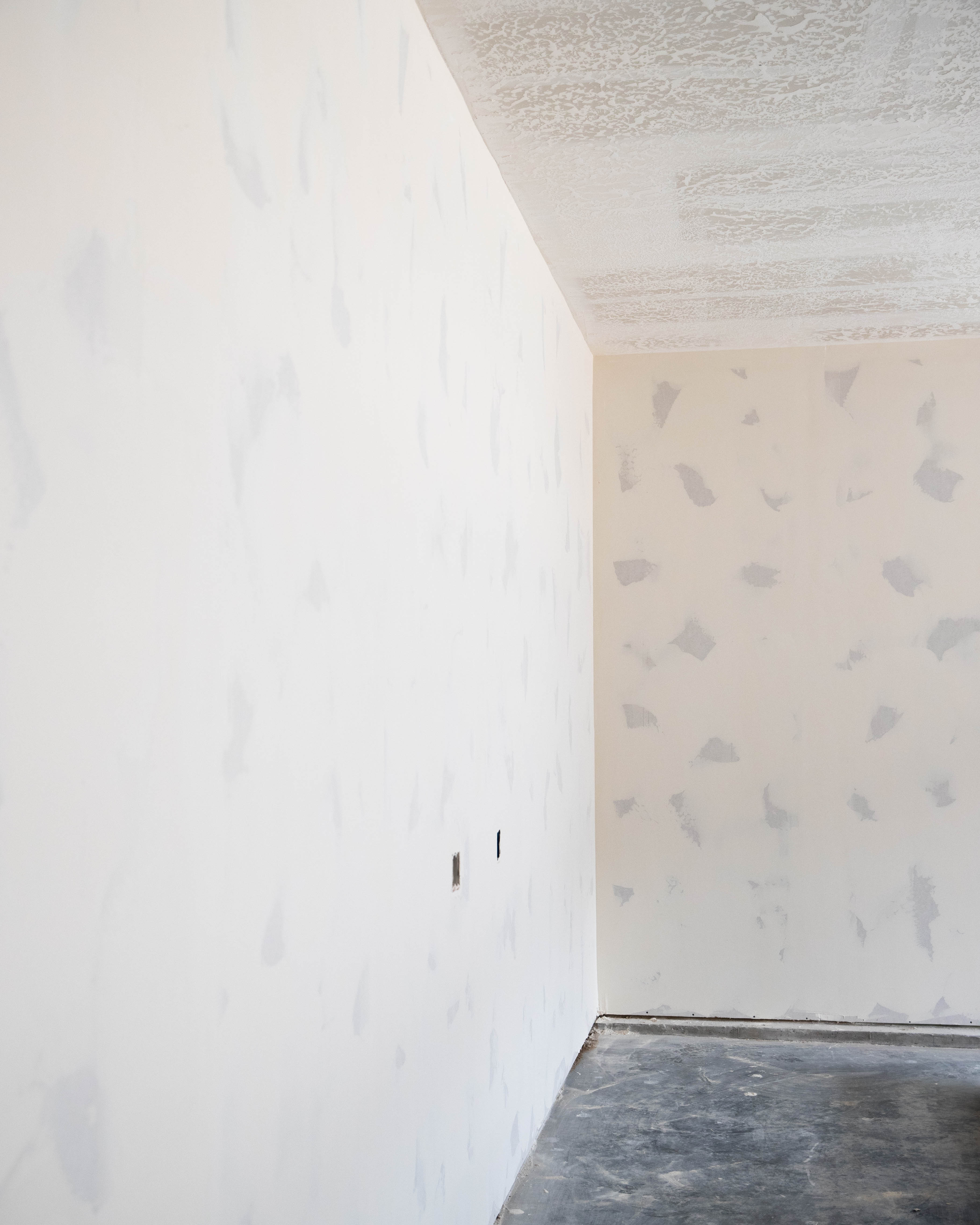 Custom Garage Dry Wall Finishing
